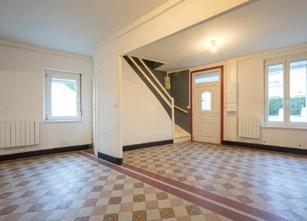 Maison à vendre    4 pièces •  Ferrière-la-Grande