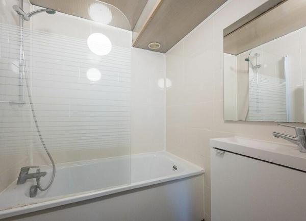 Maison à vendre    4 pièces •  Ferrière-la-Grande