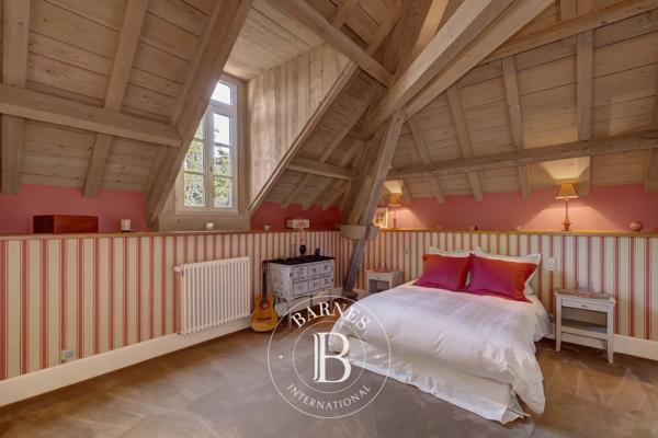 Arbois, Château 5 Chambres -  746 m² à vendre