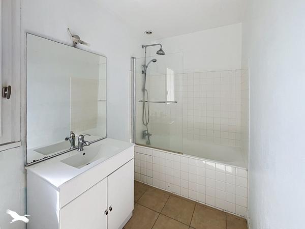Maison à vendre 149 040 € Descartes 4 p 74 m² DPE E