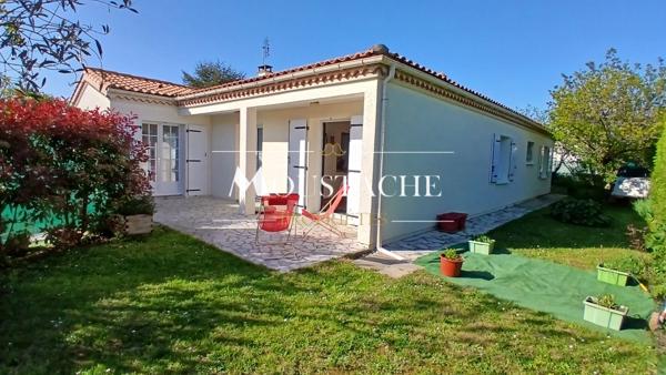 BELLE MAISON DE PLAIN-PIED - QUARTIER RECHERCHÉ EN CENTRE-VILLE -