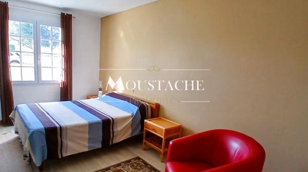 BELLE MAISON DE PLAIN-PIED - QUARTIER RECHERCHÉ EN CENTRE-VILLE -