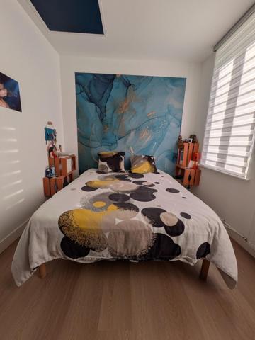 Maison atypique en semi plein pied et semi individuelle avec yourte