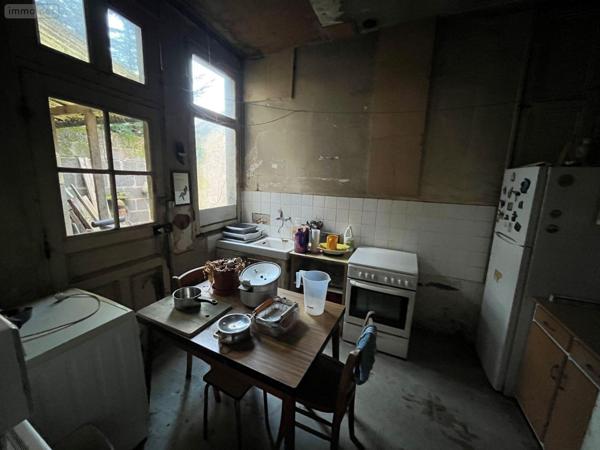 Maison de ville à vendre à Azay-le-Rideau dans l'Indre-et-Loire (37190), ref : 054/115