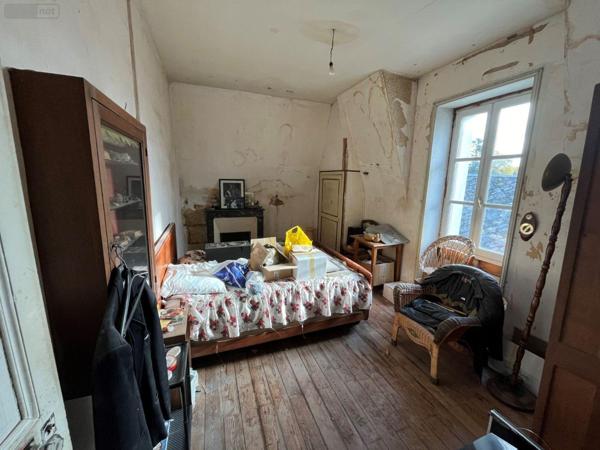 Maison de ville à vendre à Azay-le-Rideau dans l'Indre-et-Loire (37190), ref : 054/115