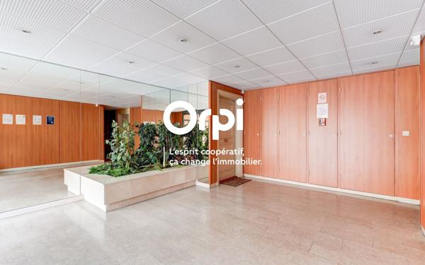 Appartement à vendre    2 pièces • 39,87 m2 Villeurbanne