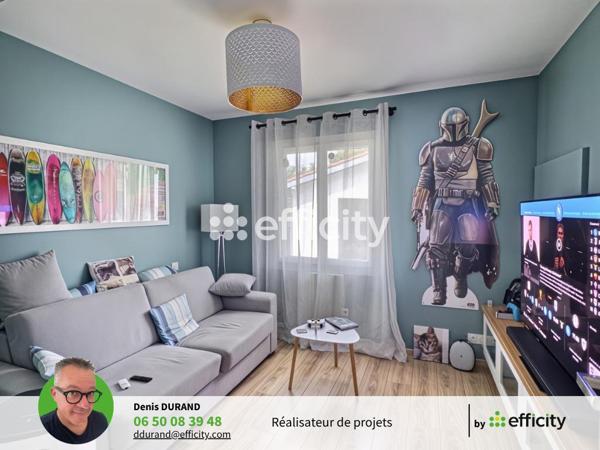 Maison
         4 pièces
        - 122 m² Bien prestige 648 000 € *