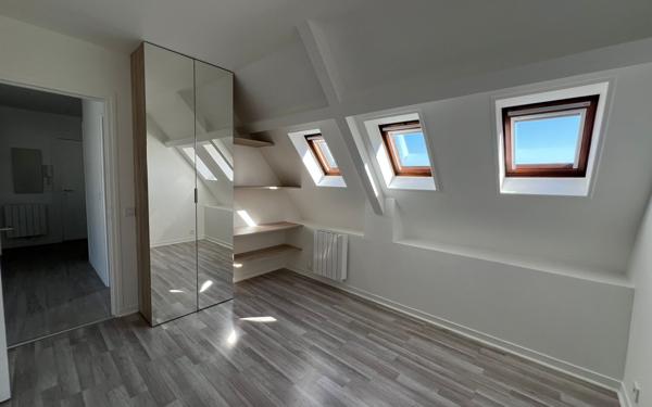 Appartement à vendre    3 pièces • 56,39 m2 Antony