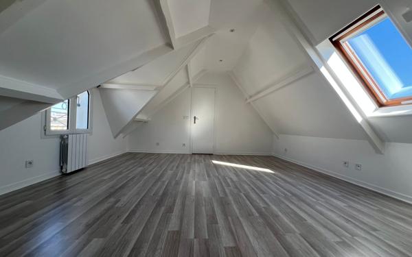 Appartement à vendre    3 pièces • 56,39 m2 Antony