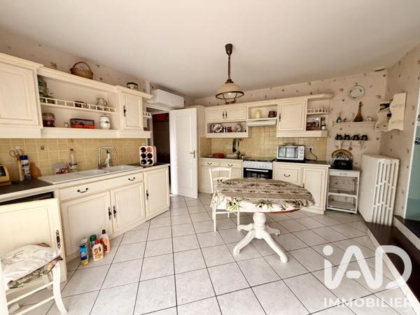 Maison à vendre 5 pièces 98 m² Poitiers