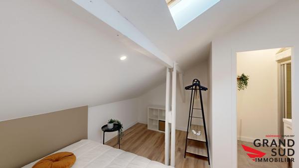 Chambre privée avec salle d'eau et wc privatif