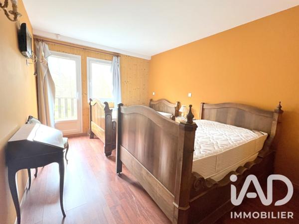 Immeuble à vendre 1 061 m² Sainte-Gemme-Moronval