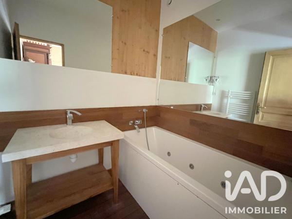 Immeuble à vendre 1 061 m² Sainte-Gemme-Moronval
