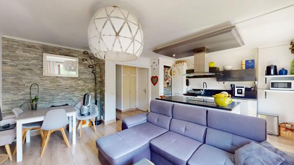 Appartement Clamart 3 pièce(s) 55.65 m2 ; Balcon ; Calme ; Gardien ; Commerces ; Ecoles