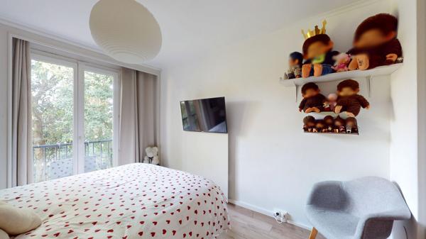 Appartement Clamart 3 pièce(s) 55.65 m2 ; Balcon ; Calme ; Gardien ; Commerces ; Ecoles