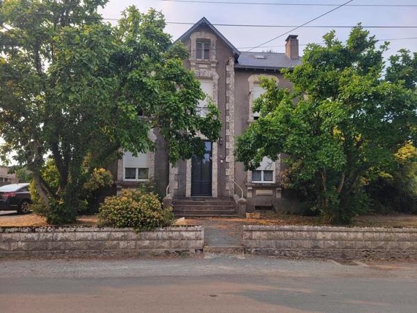 MAISON DE CHARME HARMONISEE PAR UN CHALET AU FOND DU JARDIN