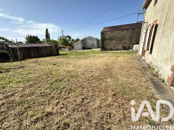 Maison à vendre 5 pièces 113 m² Le Poiré-sur-Vie