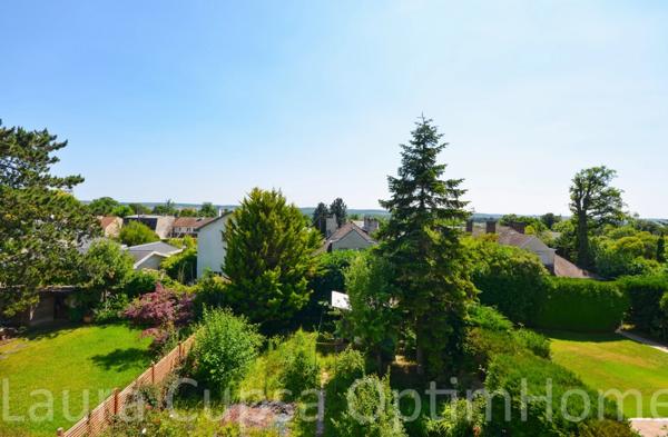 LE CHESNAY - MAISON 115 M² HABITABLES - 126 M² UTILES - 169 M² AU SOL - A RENOVER - TERRAIN 454 M²