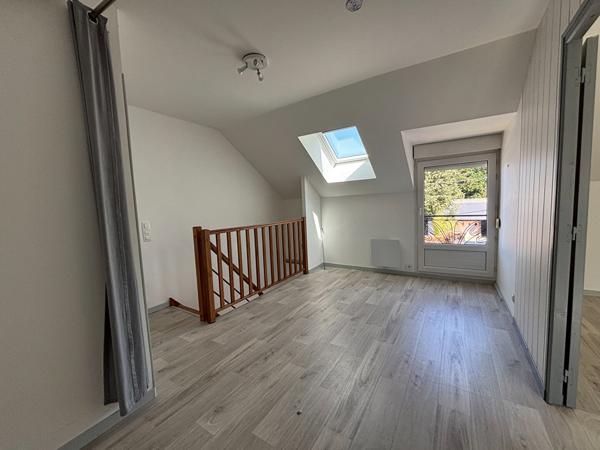 À vendre : maison divisée en 2 logements - quartier Belle-Beille à Angers