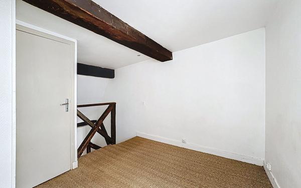 Appartement à vendre    2 pièces • 21,67 m2 Paris 13