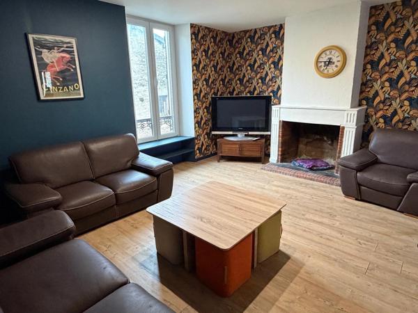 MAISON DE VILLAGE - 3 CHAMBRES - GARAGE - 130m2