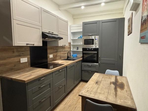 MAISON DE VILLAGE - 3 CHAMBRES - GARAGE - 130m2
