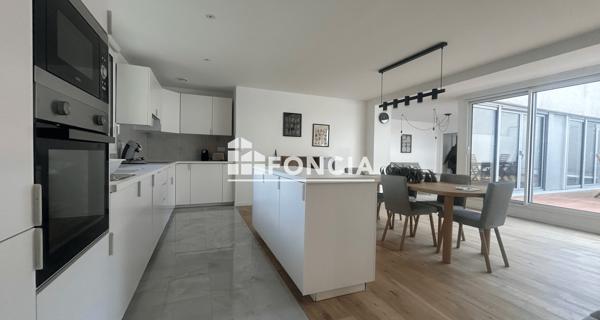 Location Appartement meublé 5 pièces 120.15 m² - Chatou 78400
