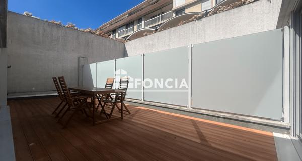 Location Appartement meublé 5 pièces 120.15 m² - Chatou 78400