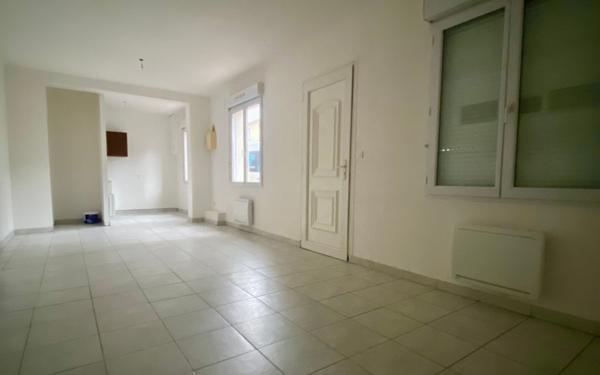 Appartement à louer    2 pièces •  Friville-Escarbotin