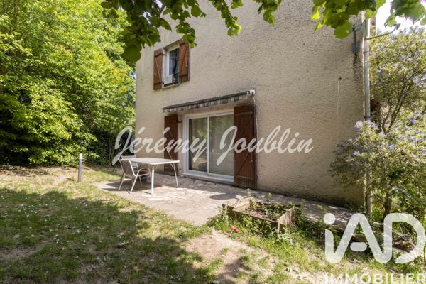 Maison à vendre 5 pièces 86 m² Jouy-le-Moutier