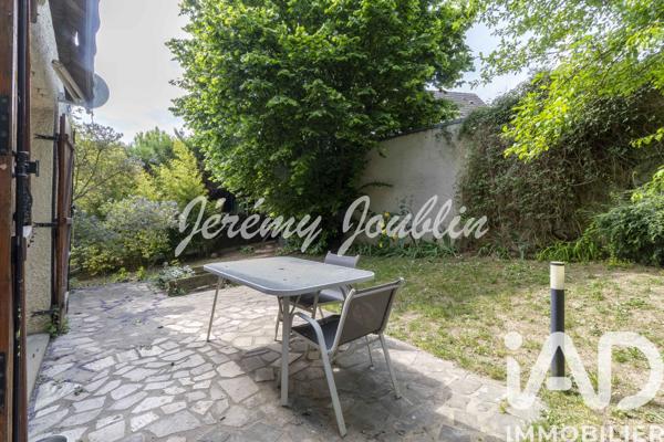 Maison à vendre 5 pièces 86 m² Jouy-le-Moutier