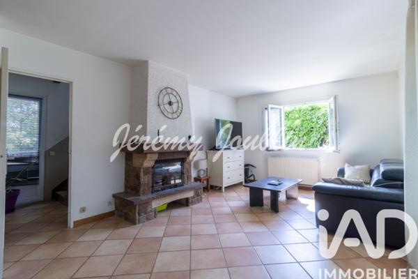 Maison à vendre 5 pièces 86 m² Jouy-le-Moutier