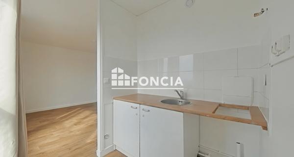 Location Studio 27.48 m² - Rosny-sous-bois 93110