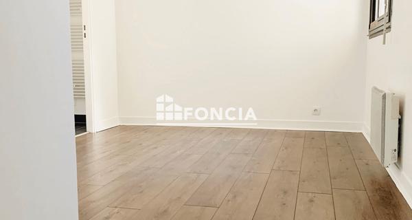 Location Appartement 2 pièces 43.12 m² - Bourg-la-reine 92340