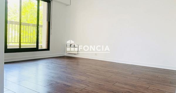 Location Appartement 2 pièces 43.12 m² - Bourg-la-reine 92340
