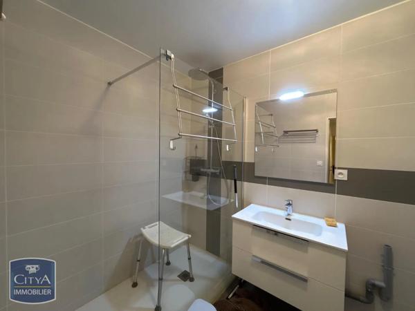 Appartement à louer 3 pièces 80.56m²