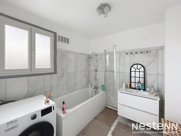 Idéalement situé - proche toutes commodités - 3 chambres - 76, 95m²