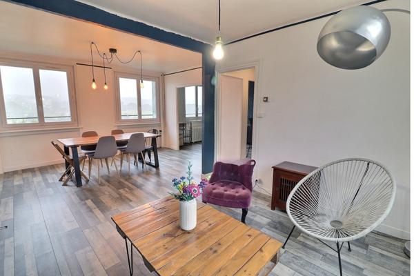 Landerneau (29800) A VENDRE MAISON DE TYPE 5 SUR TERRAIN DE 430 m2