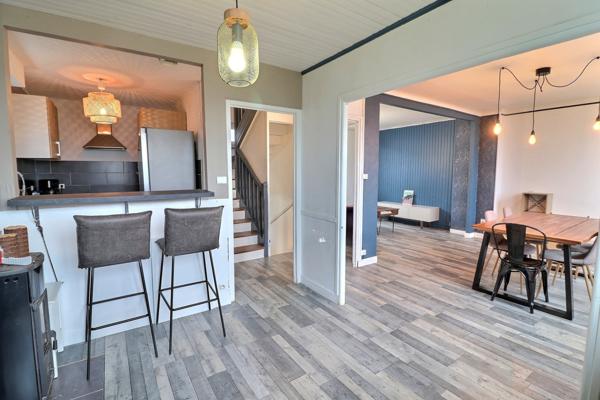 Landerneau (29800) A VENDRE MAISON DE TYPE 5 SUR TERRAIN DE 430 m2