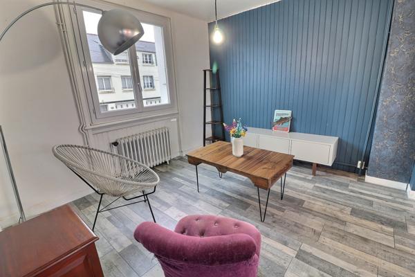 Landerneau (29800) A VENDRE MAISON DE TYPE 5 SUR TERRAIN DE 430 m2