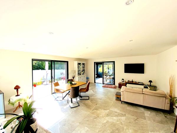 Maison contemporaine de plain-pied