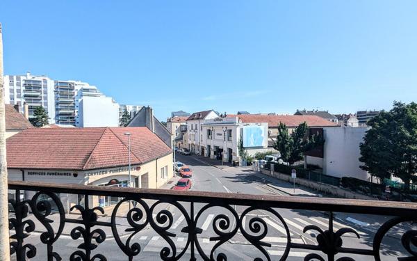 Appartement à louer    3 pièces • 52,70 m2 Dijon
