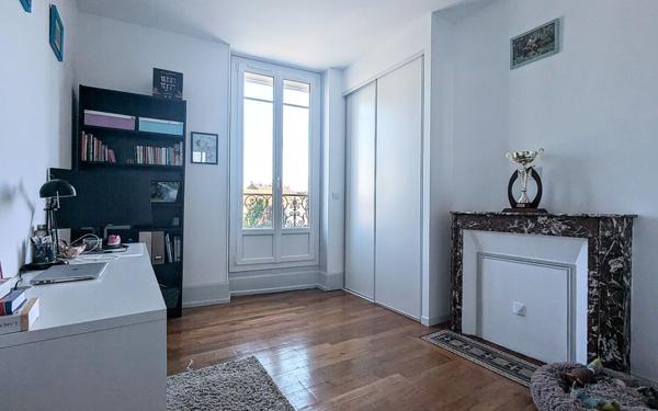 Appartement à louer    3 pièces • 52,70 m2 Dijon