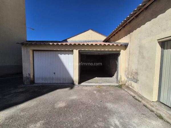 Location Garage 15 m2 à Le Luc