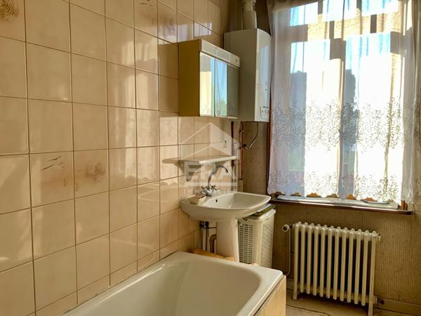 Maison 5 pièces avec jardin et garage