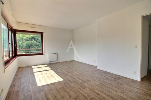 Appartement Maurepas 2 pièces de 51 m2 avec parking sous-sol