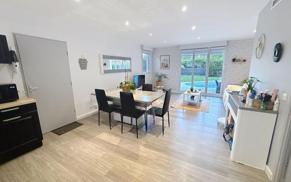 Maison à vendre    4 pièces • 90 m2 Pau