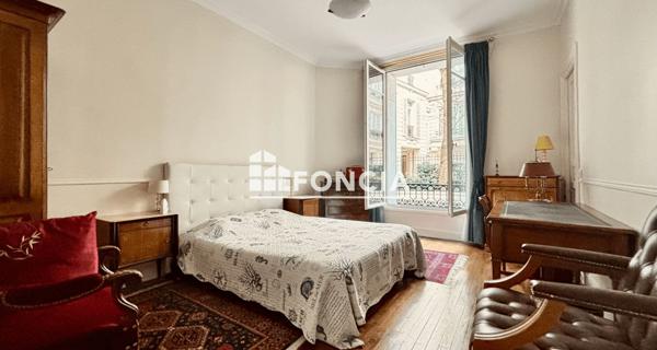 À vendre Appartement 7 pièces 185.68 m² - Paris 75016