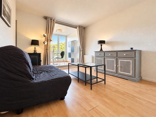 Appartement
         2 pièces
        - 31 m² 119 000 €*