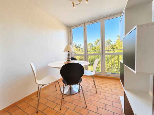 Appartement
         2 pièces
        - 31 m² 119 000 €*